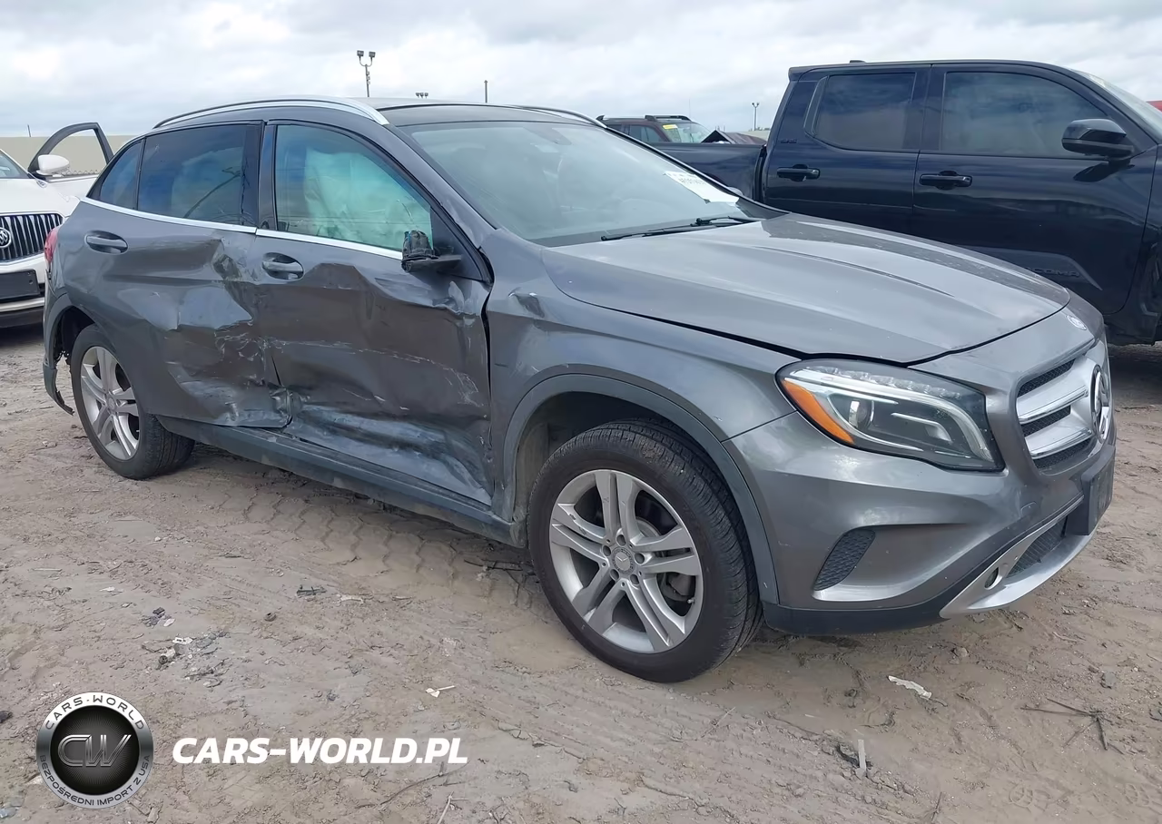 2015 Mercedes-Benz Gla 250 – zdjęcie 1 z 16