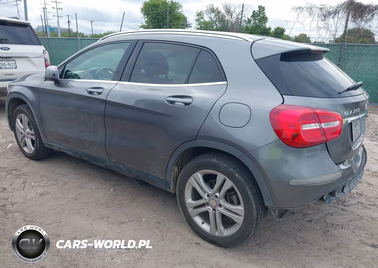 2015 Mercedes-Benz Gla 250 VIN:WDCTG4EB5FJ139743 - 3