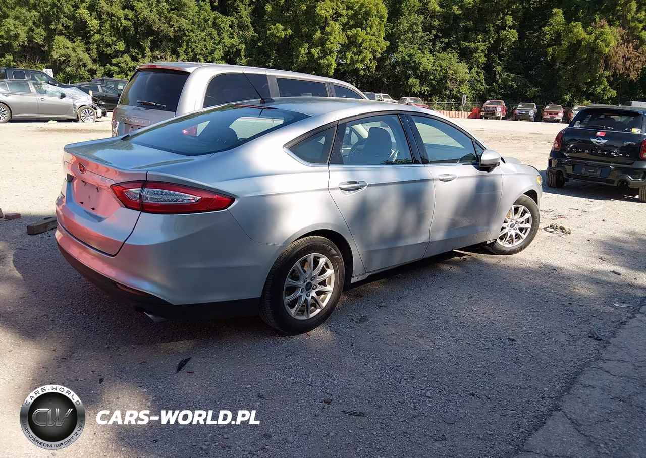 2016 Ford Fusion S VIN:3FA6P0G78GR246173 - 4