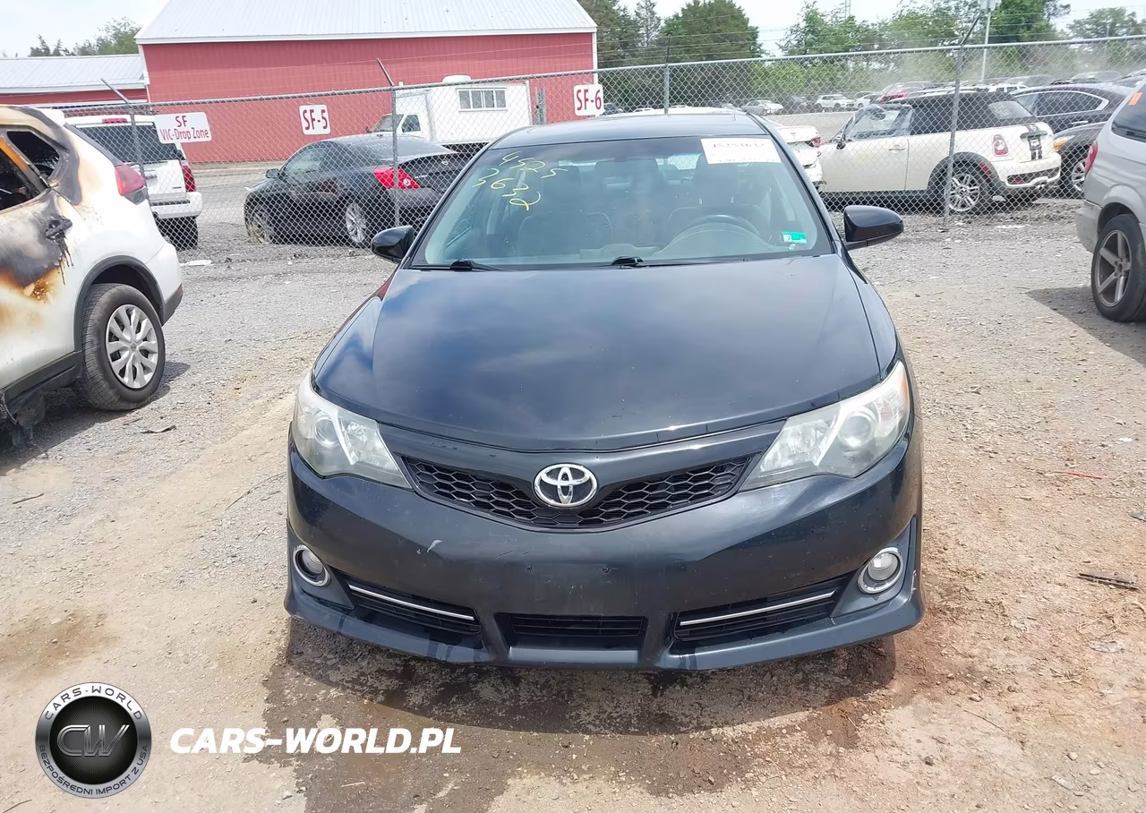 2014 Toyota Camry Se VIN:4T1BF1FK3EU334444 - 12