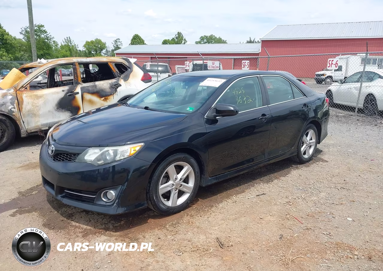 2014 Toyota Camry Se VIN:4T1BF1FK3EU334444 - 2