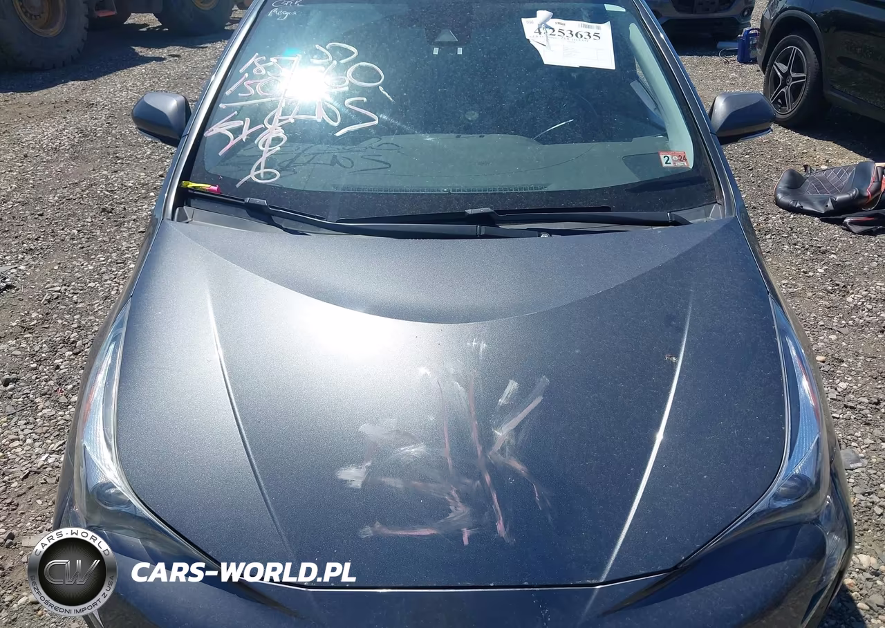 2017 Toyota Prius Three VIN:JTDKARFU0H3045034 - 12