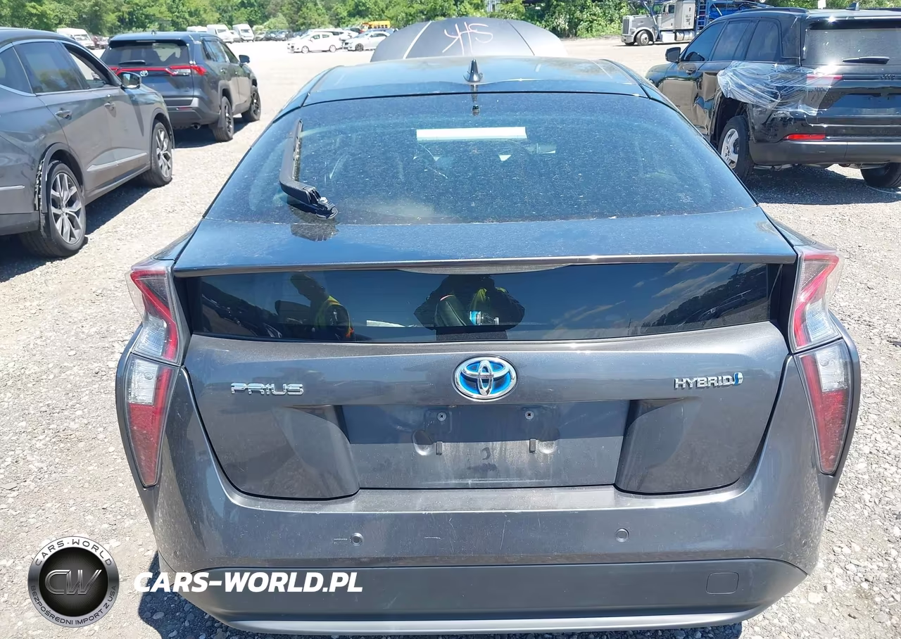 2017 Toyota Prius Three VIN:JTDKARFU0H3045034 - 16