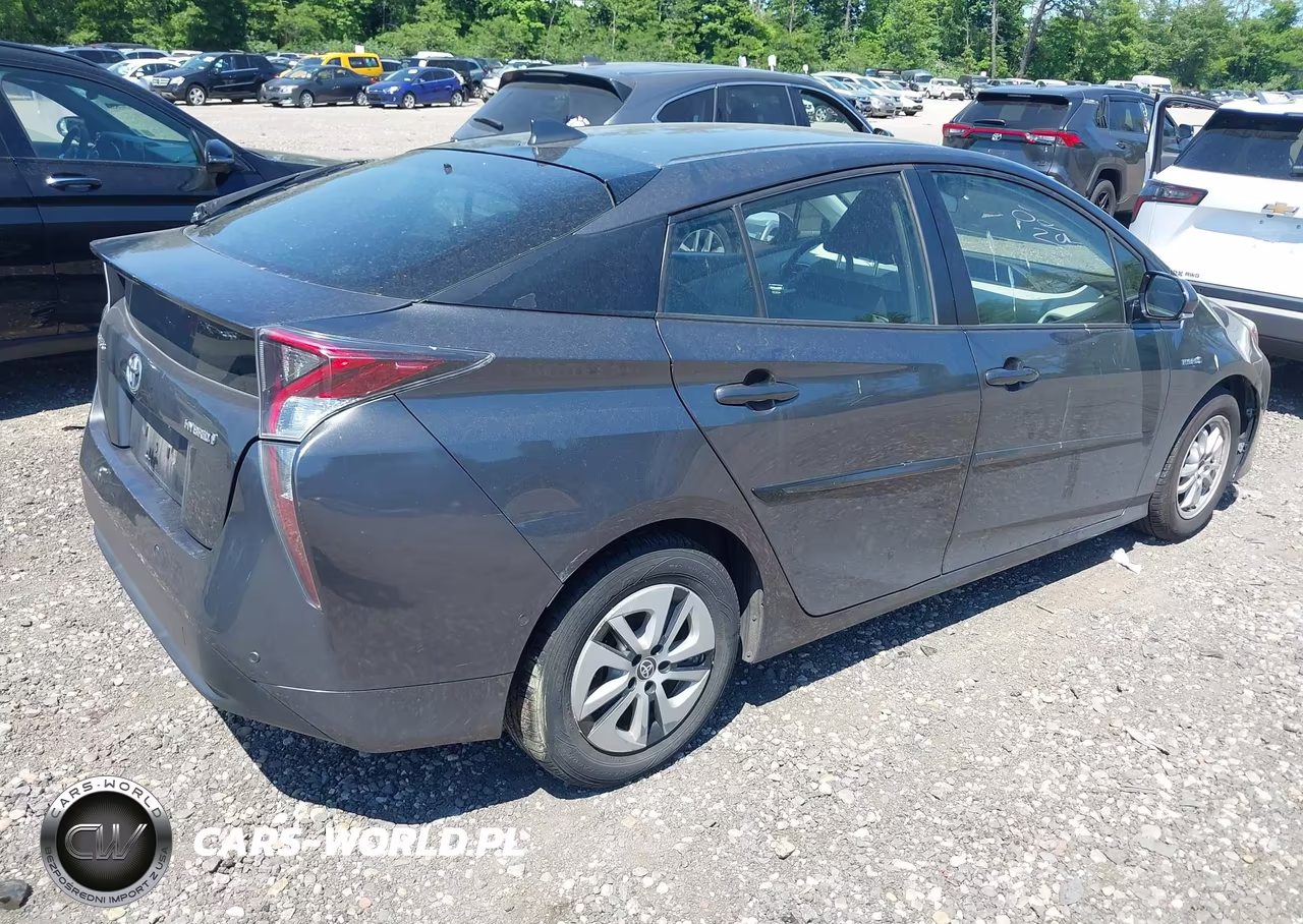 2017 Toyota Prius Three VIN:JTDKARFU0H3045034 - 4