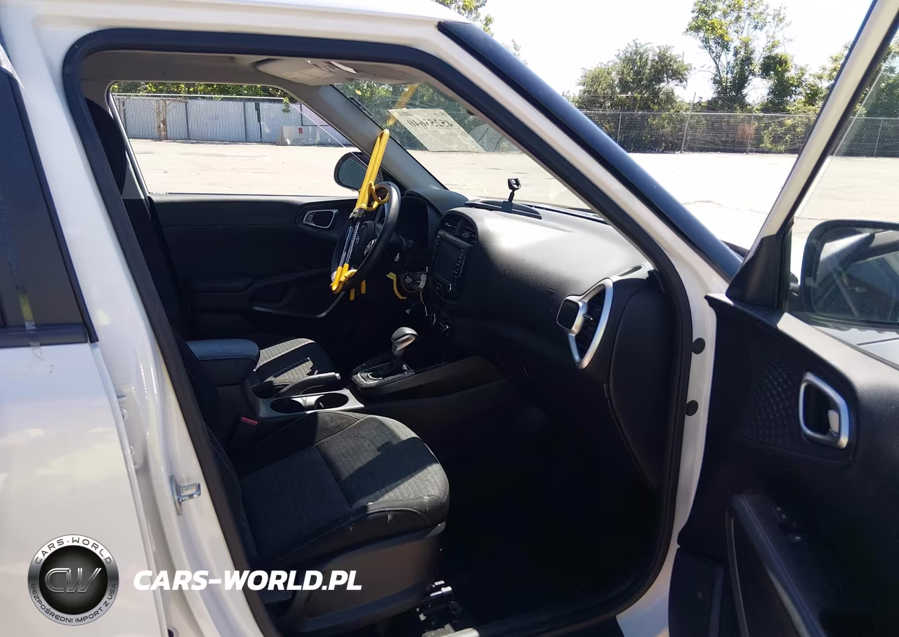 2021 Kia Soul S VIN:KNDJ23AUXM7738631 - 5