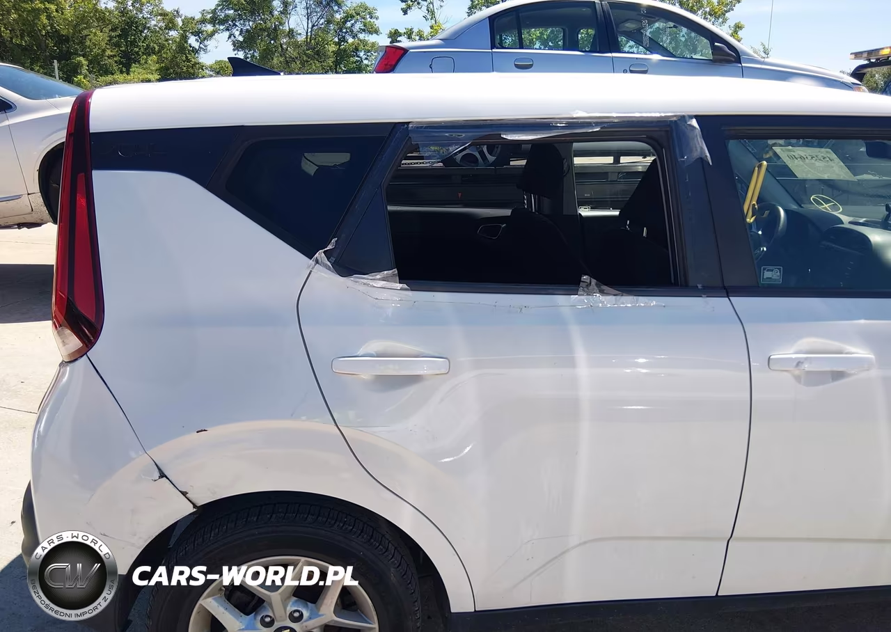 2021 Kia Soul S VIN:KNDJ23AUXM7738631 - 6