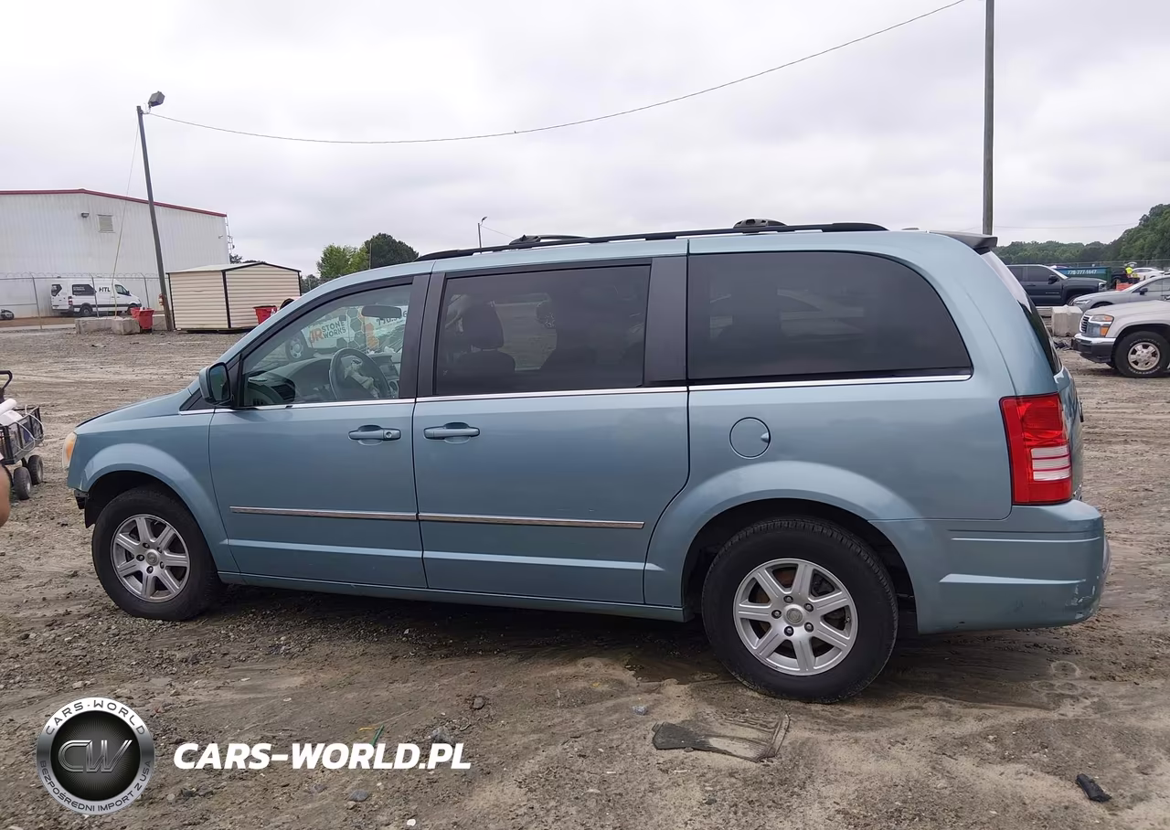 2010 Chrysler Town & Country Touring VIN:2A4RR5D10AR243094 - 14