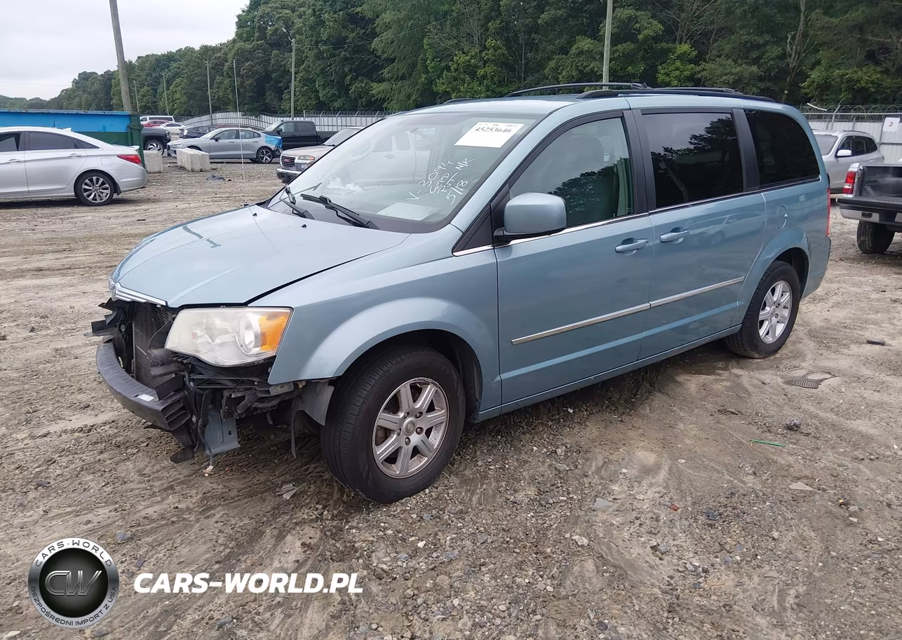 2010 Chrysler Town & Country Touring VIN:2A4RR5D10AR243094 - 2