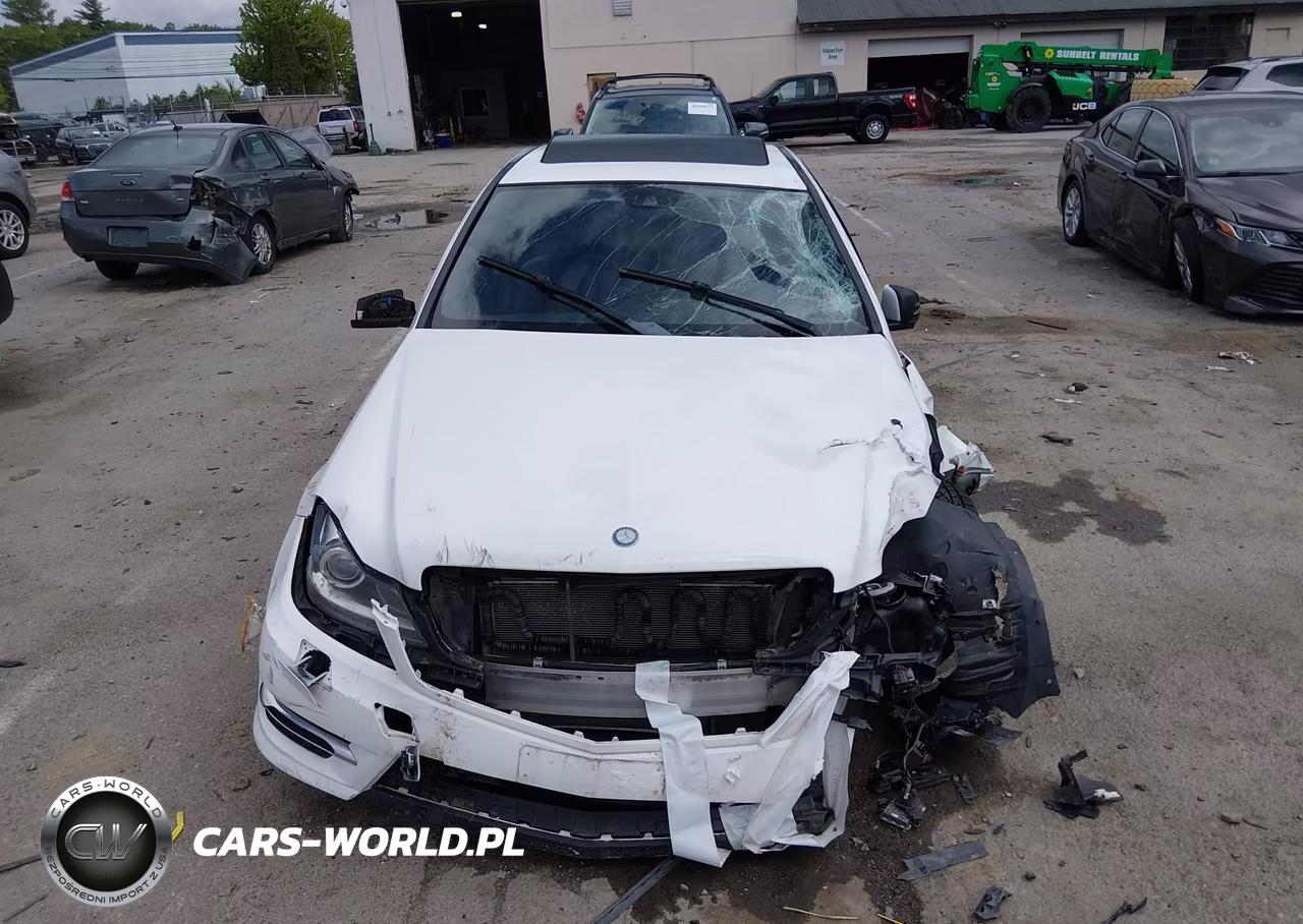 2013 Mercedes-Benz C 300 Sport 4Matic VIN:WDDGF8AB2DR289336 - 11