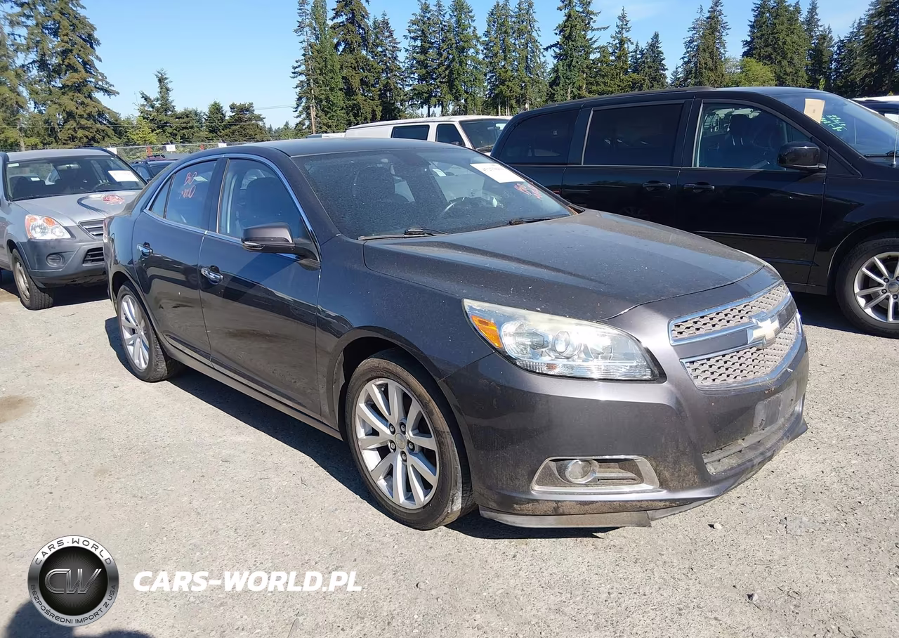 2013 Chevrolet Malibu 1Lz – zdjęcie 1 z 11