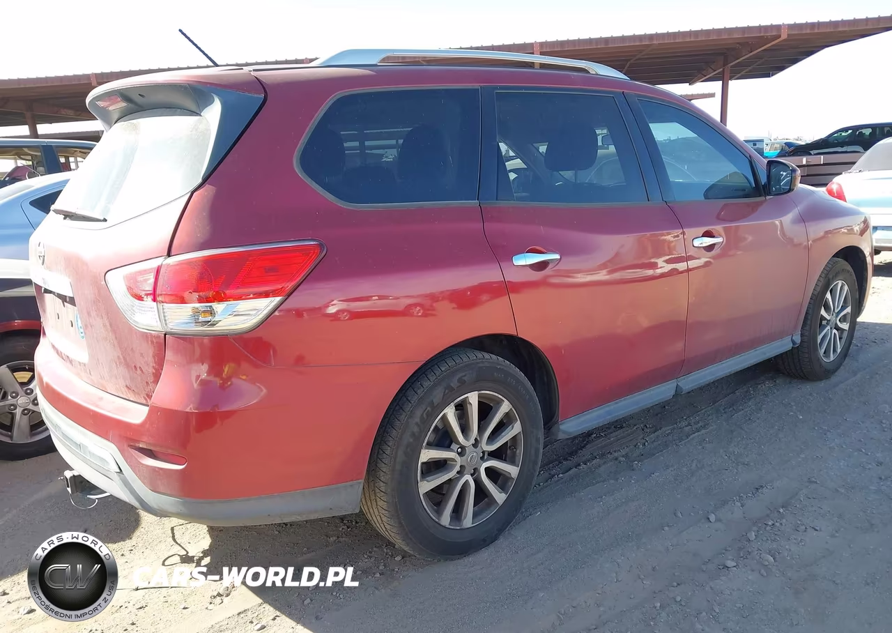 2015 Nissan Pathfinder S VIN:5N1AR2MN4FC693119 - 4