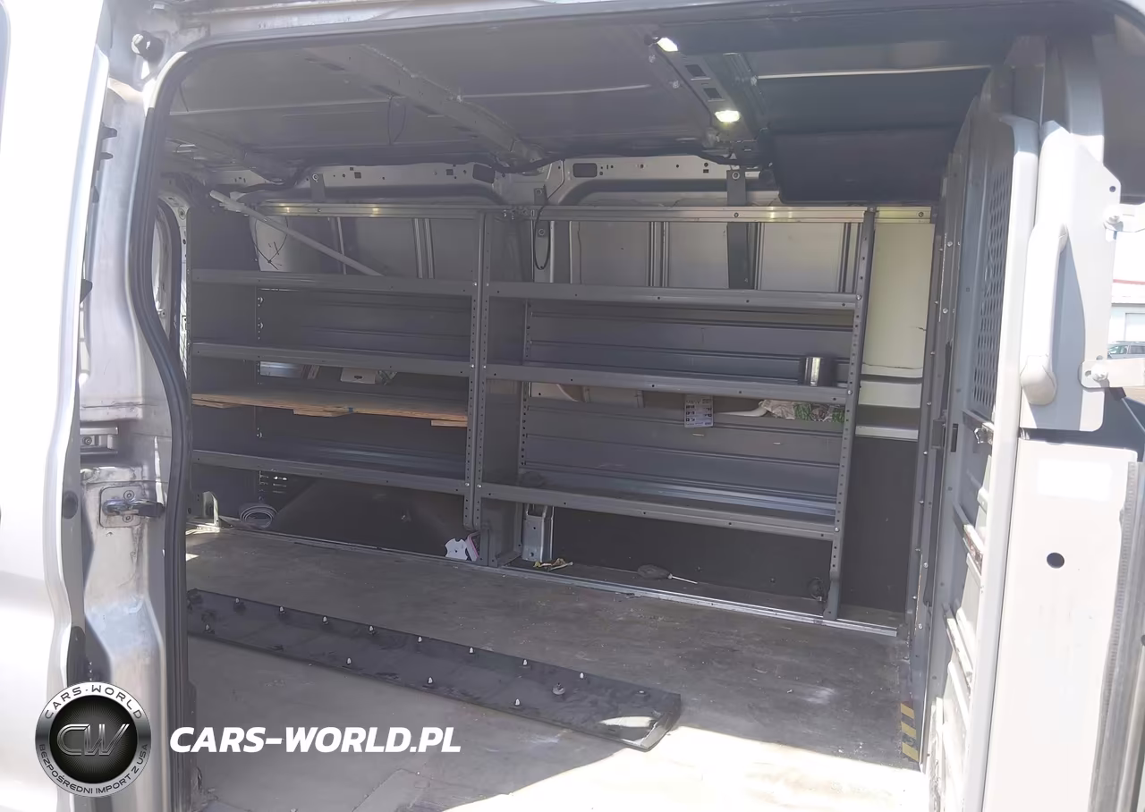 2017 Ford Transit-150 VIN:1FTYE1YM2HKB53268 - 8