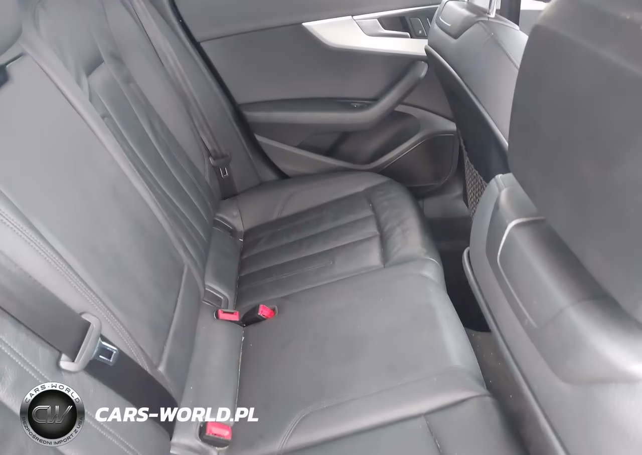 2017 Audi A4 2.0T Premium VIN:WAUENAF43HN004739 - 8