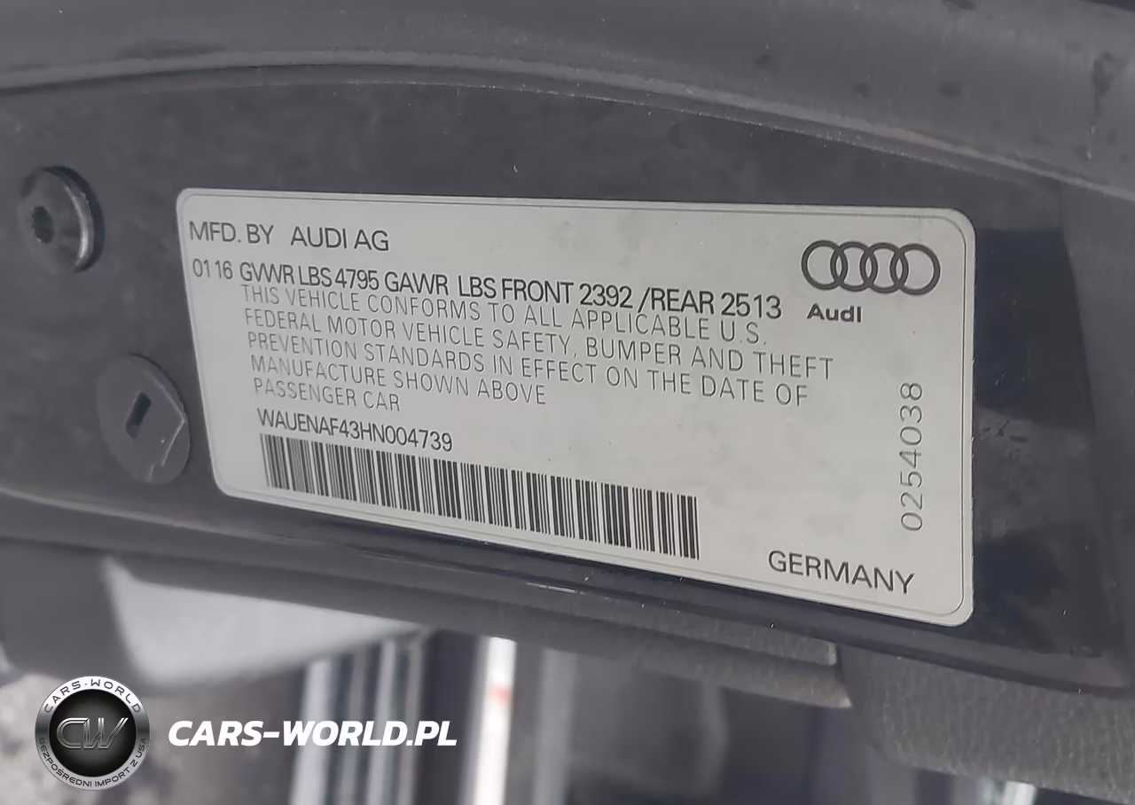 2017 Audi A4 2.0T Premium VIN:WAUENAF43HN004739 - 9