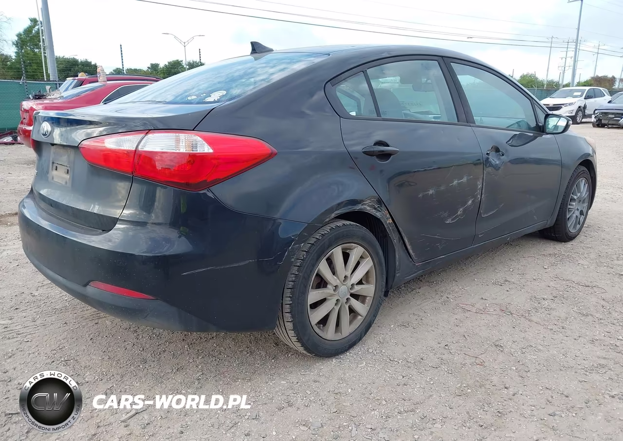 2016 Kia Forte Lx VIN:KNAFX4A66G5580087 - 4