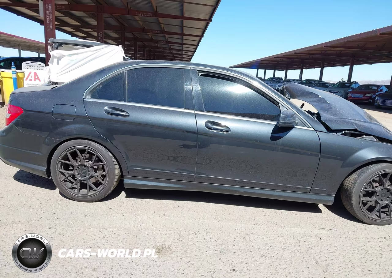 2013 Mercedes-Benz C 250 Sport VIN:WDDGF4HBXDG088763 - 14