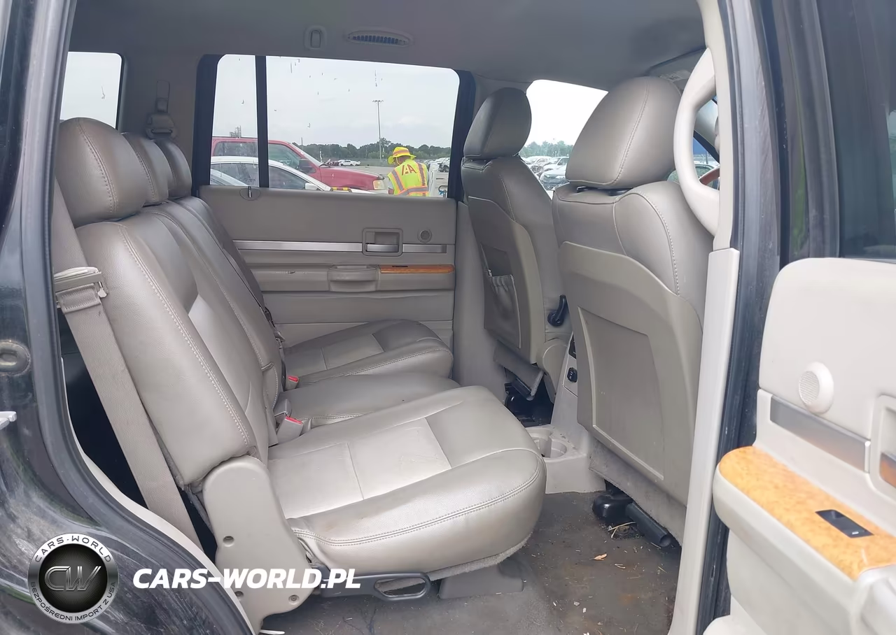2008 Chrysler Aspen Limited VIN:1A8HX58N18F121651 - 8