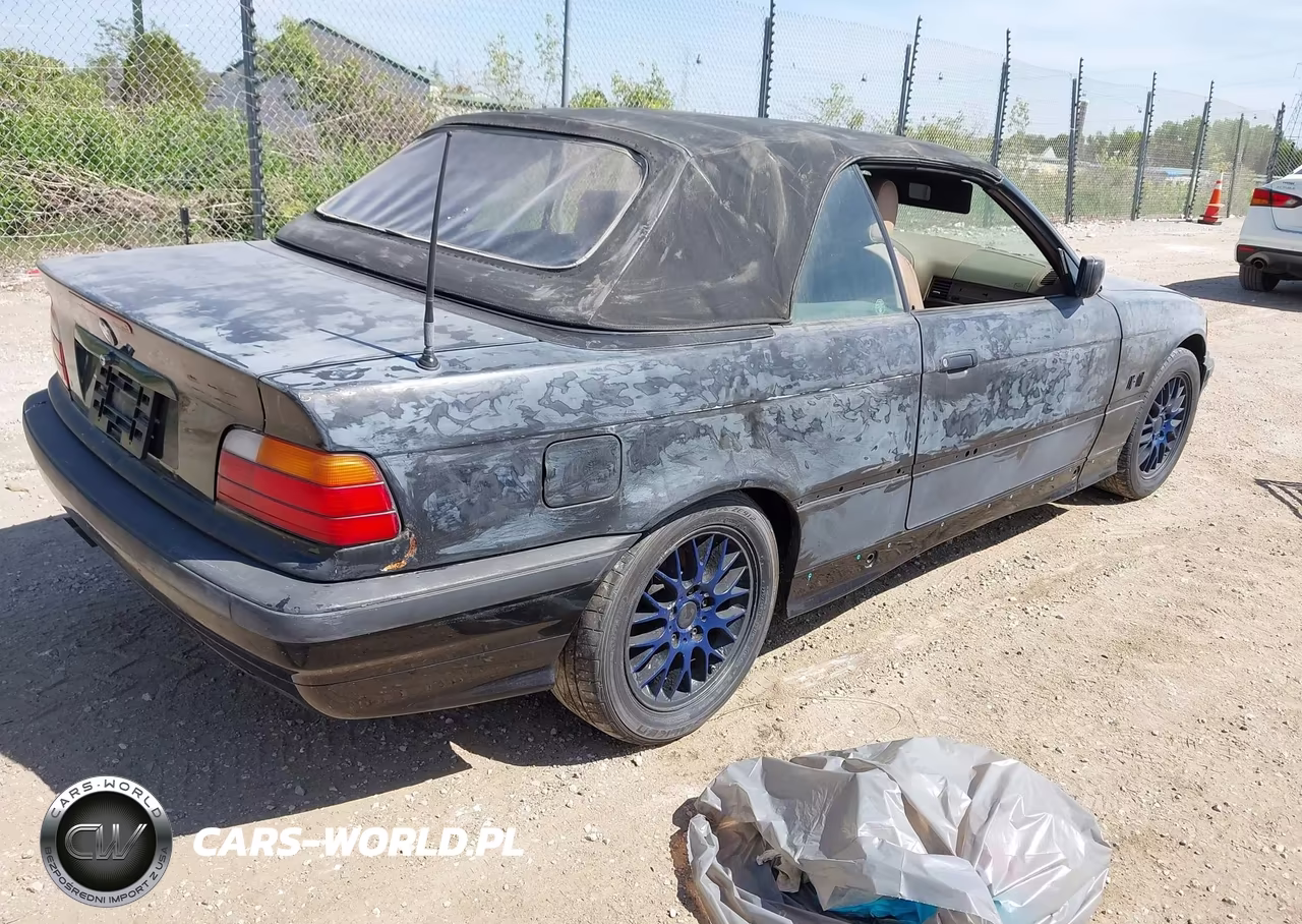 1998 BMW 323Ic VIN:WBABJ7324WEA15303 - 4
