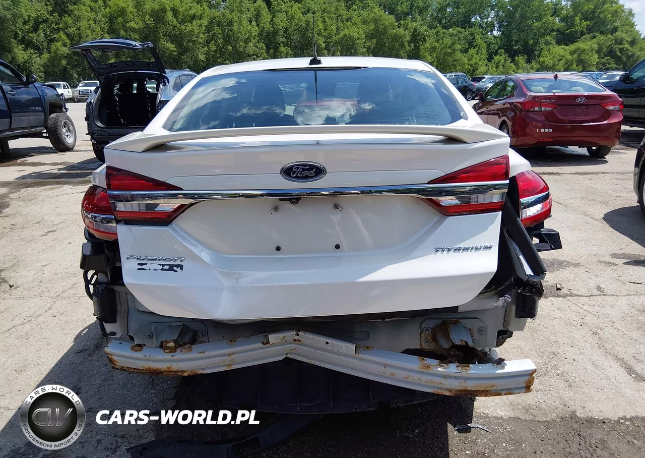 2017 Ford Fusion Energi Titanium VIN:3FA6P0SU7HR306829 - 16