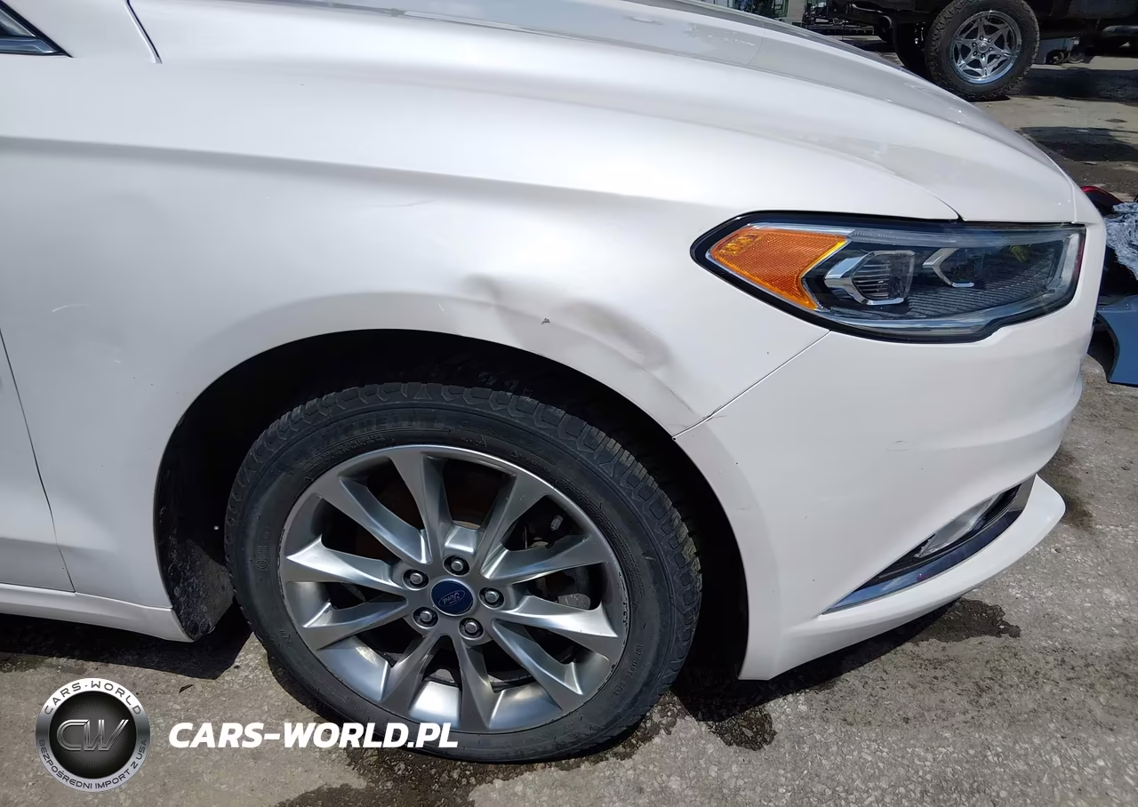 2017 Ford Fusion Energi Titanium VIN:3FA6P0SU7HR306829 - 19