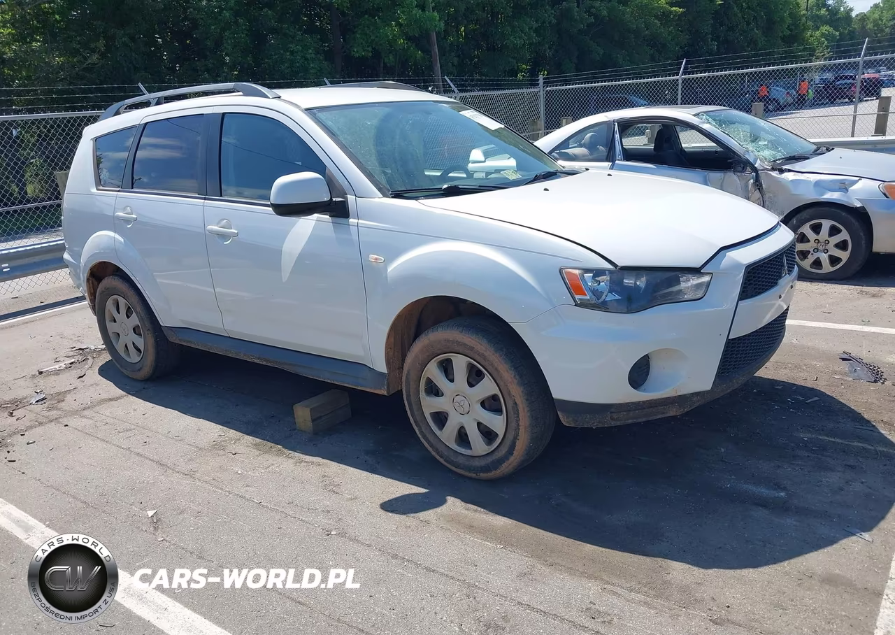 2012 Mitsubishi Outlander Es – zdjęcie 1 z 16