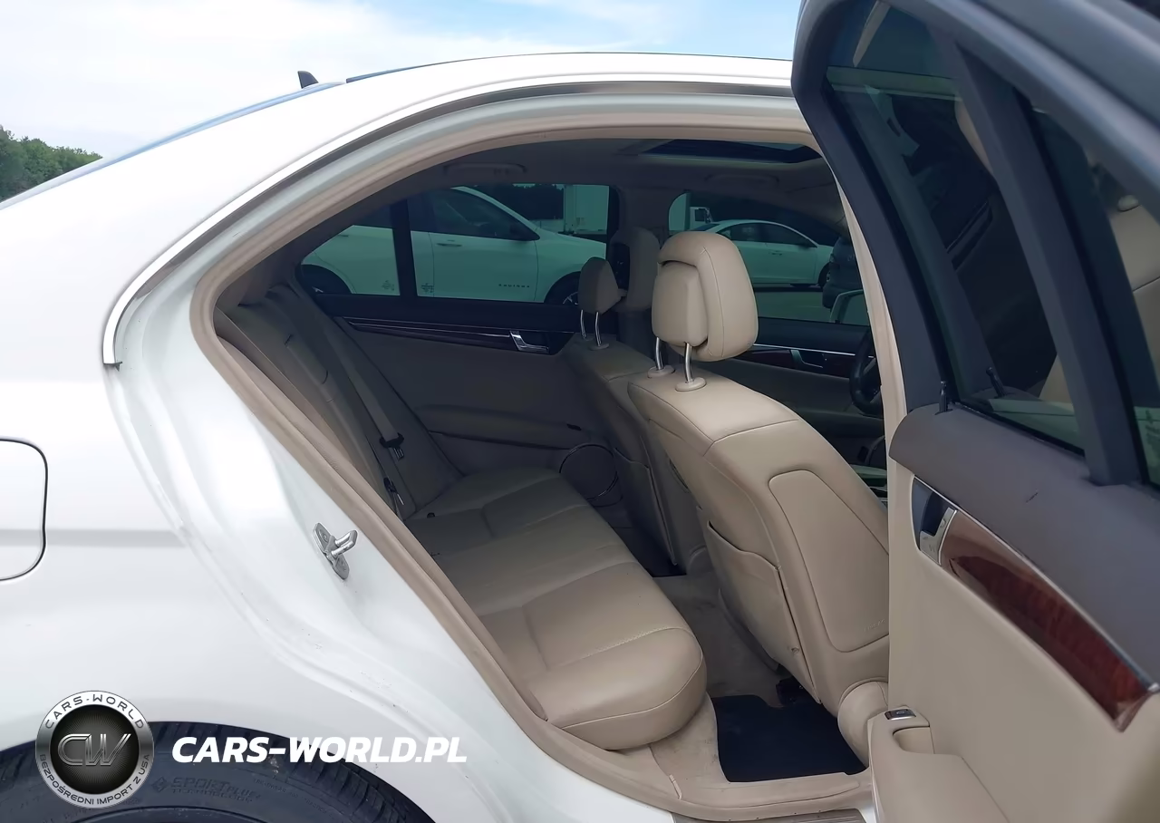 2011 Mercedes-Benz C 300 Sport 4Matic VIN:WDDGF8BB8BR134771 - 8