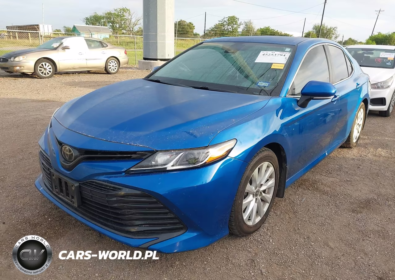 2020 Toyota Camry Le VIN:4T1L11AK9LU384143 - 6