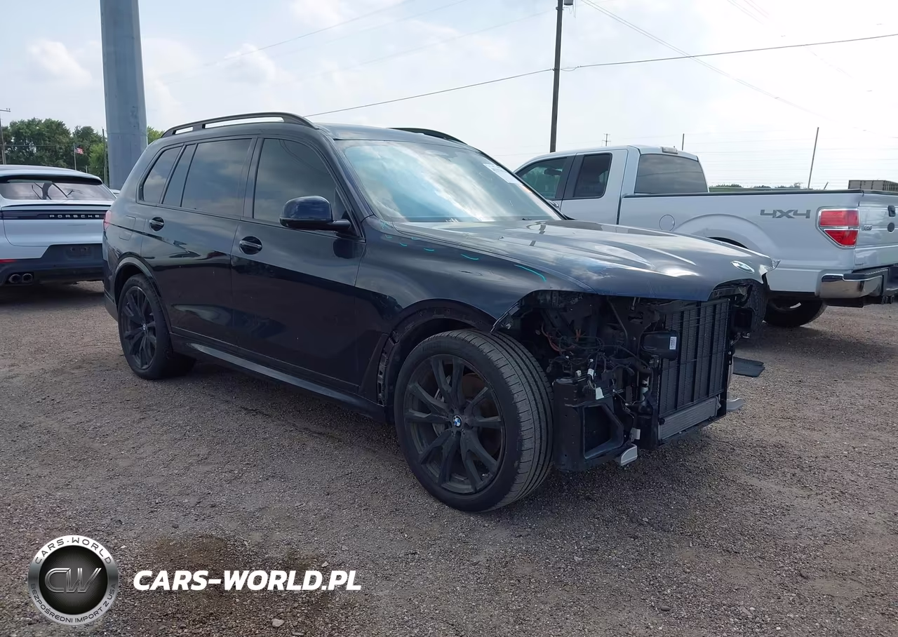 2019 BMW X7 xDrive50I