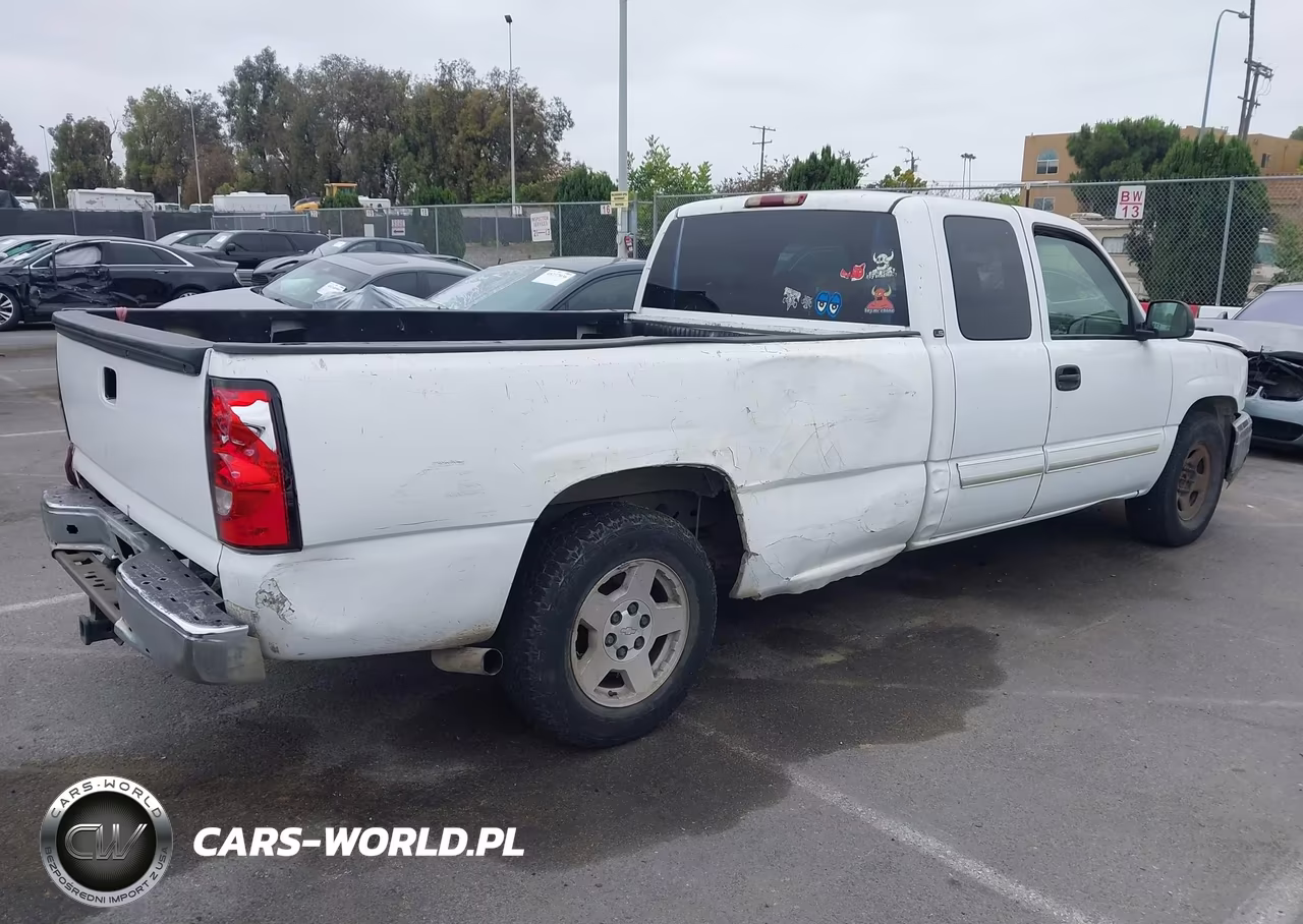 2003 Chevrolet Silverado 1500 Ls VIN:1GCEC19T03E167188 - 4