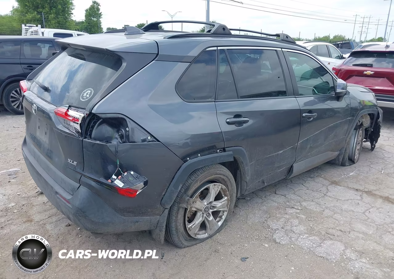2021 Toyota Rav4 Xle VIN:2T3W1RFV8MC123093 - 4