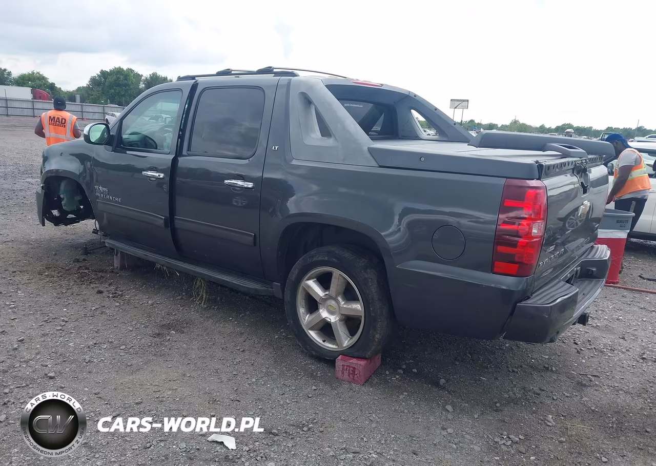 2011 Chevrolet Avalanche 1500 Lt1 VIN:3GNMCFE02BG146314 - 3