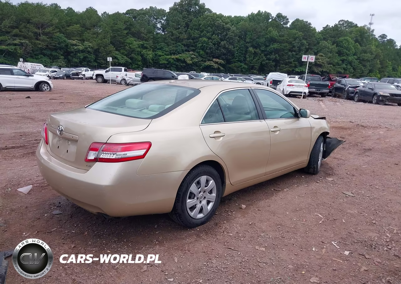 2011 Toyota Camry Le VIN:4T1BF3EK7BU213991 - 4