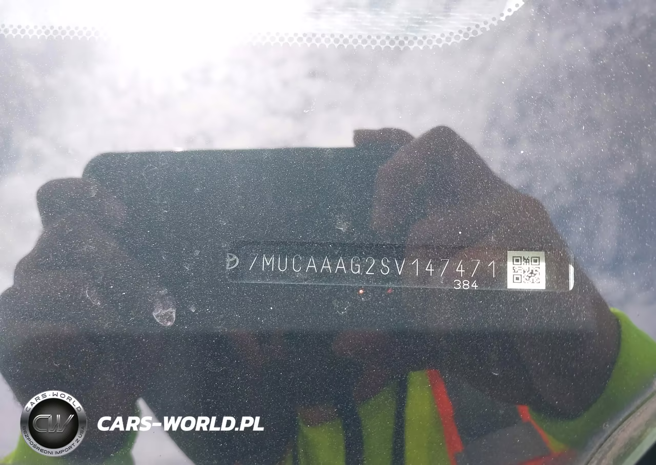 2025 Toyota Corolla Cross Le VIN:7MUCAAAG2SV147471 - 9