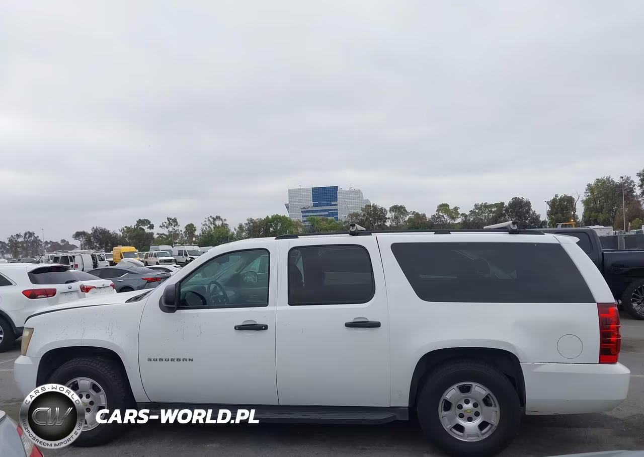 2010 Chevrolet Suburban 1500 Ls VIN:1GNUCHE09AR139452 - 14