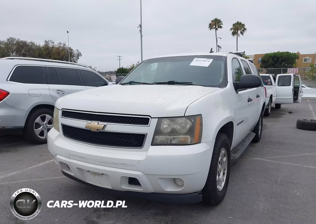 2010 Chevrolet Suburban 1500 Ls VIN:1GNUCHE09AR139452 - 2
