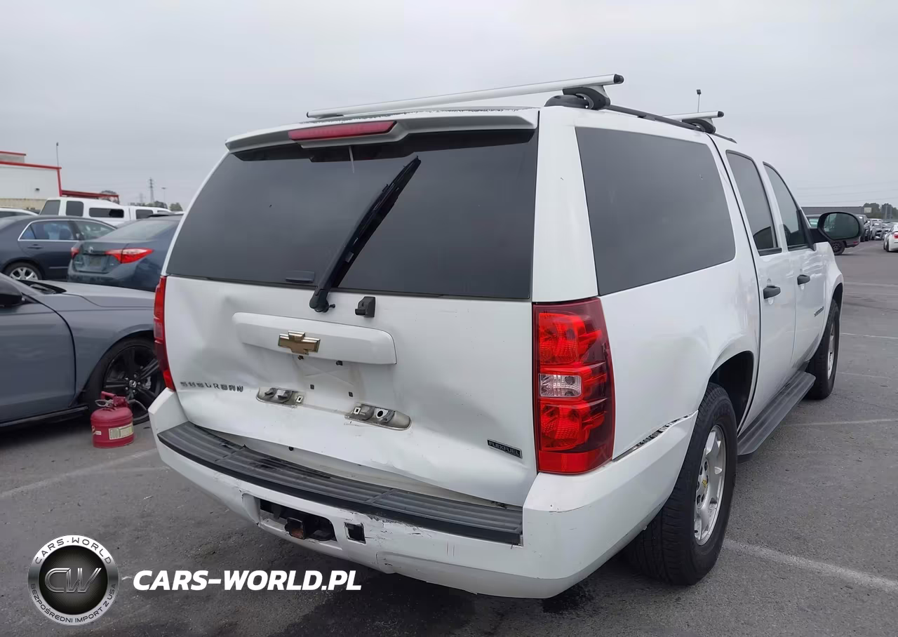 2010 Chevrolet Suburban 1500 Ls VIN:1GNUCHE09AR139452 - 4