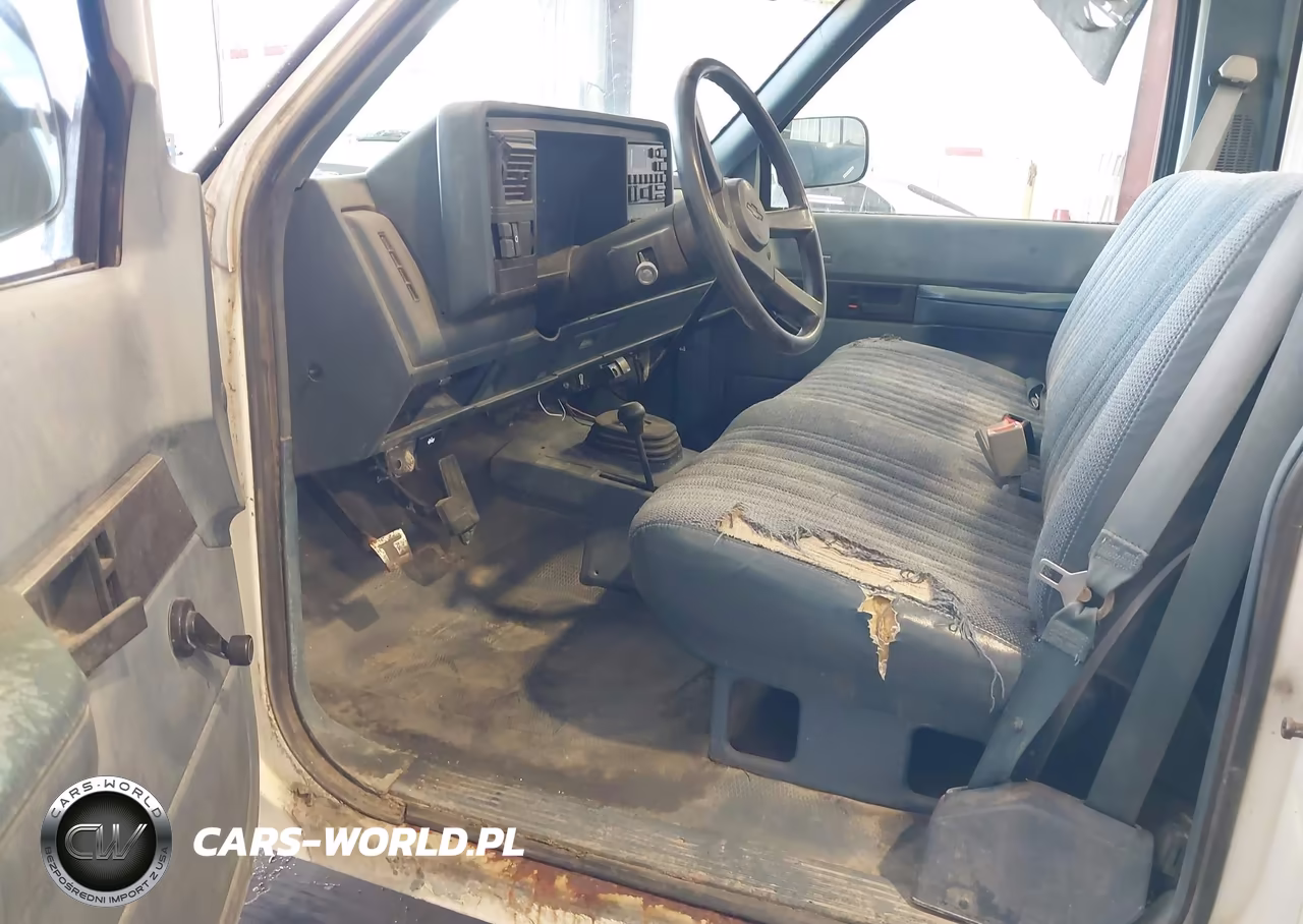 1989 Chevrolet Gmt-400 K2500 VIN:1GCGK24K3KE210694 - 8