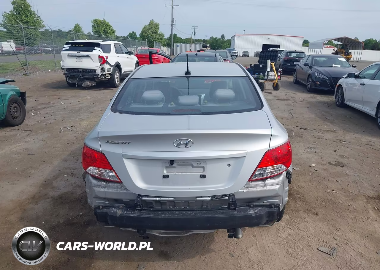 2013 Hyundai Accent Gls VIN:KMHCT4AE3DU341375 - 16
