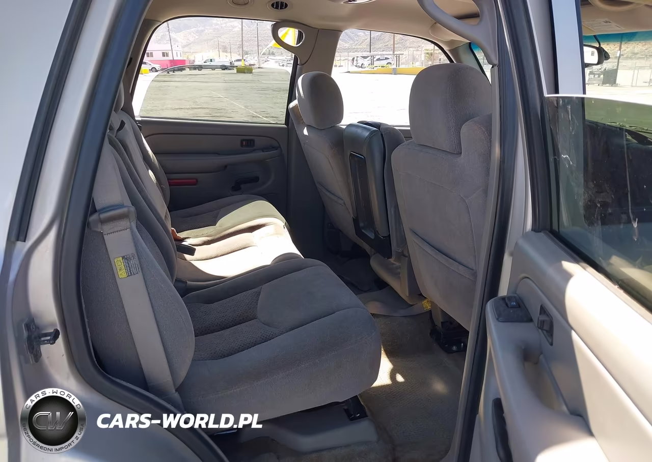 2004 Chevrolet Tahoe Ls VIN:1GNEC13V14R112468 - 8