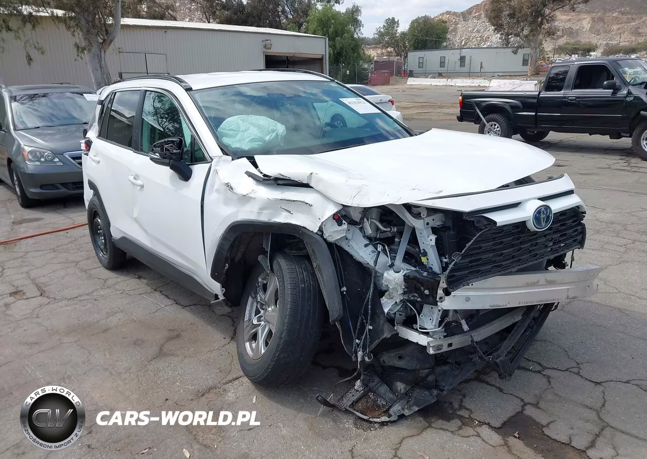 2024 Toyota Rav4 Hybrid Le – zdjęcie 1 z 21