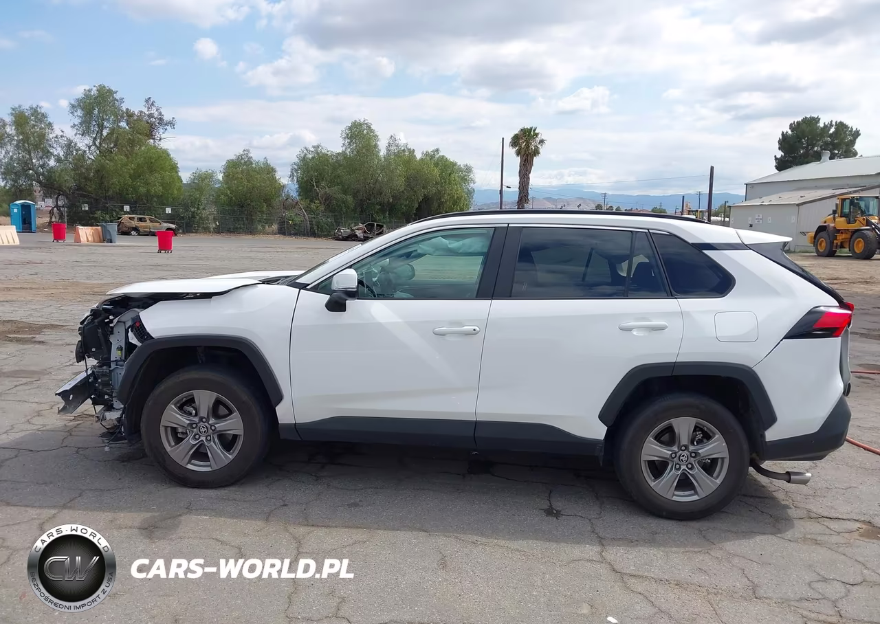 2024 Toyota Rav4 Hybrid Le VIN:2T3MWRFVXRW223095 - 14