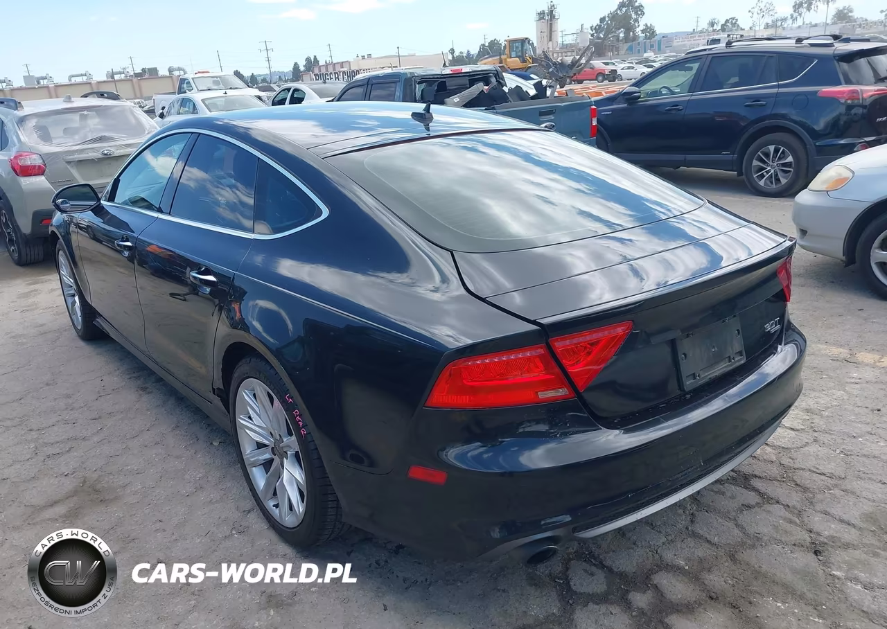 2012 Audi A7 Premium VIN:WAUSGAFC7CN002196 - 3