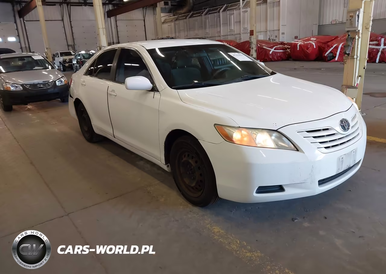 2008 Toyota Camry Le – zdjęcie 1 z 17