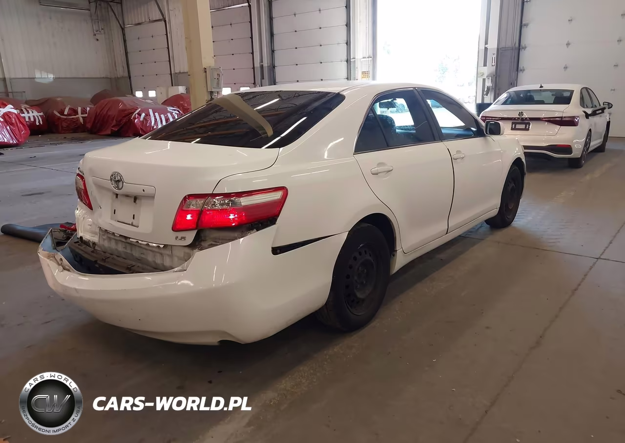 2008 Toyota Camry Le VIN:4T1BE46K18U786935 - 4