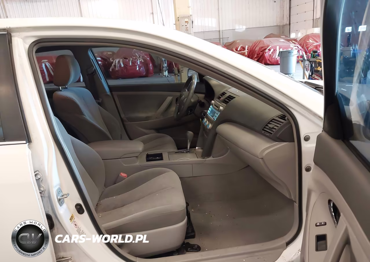 2008 Toyota Camry Le VIN:4T1BE46K18U786935 - 5