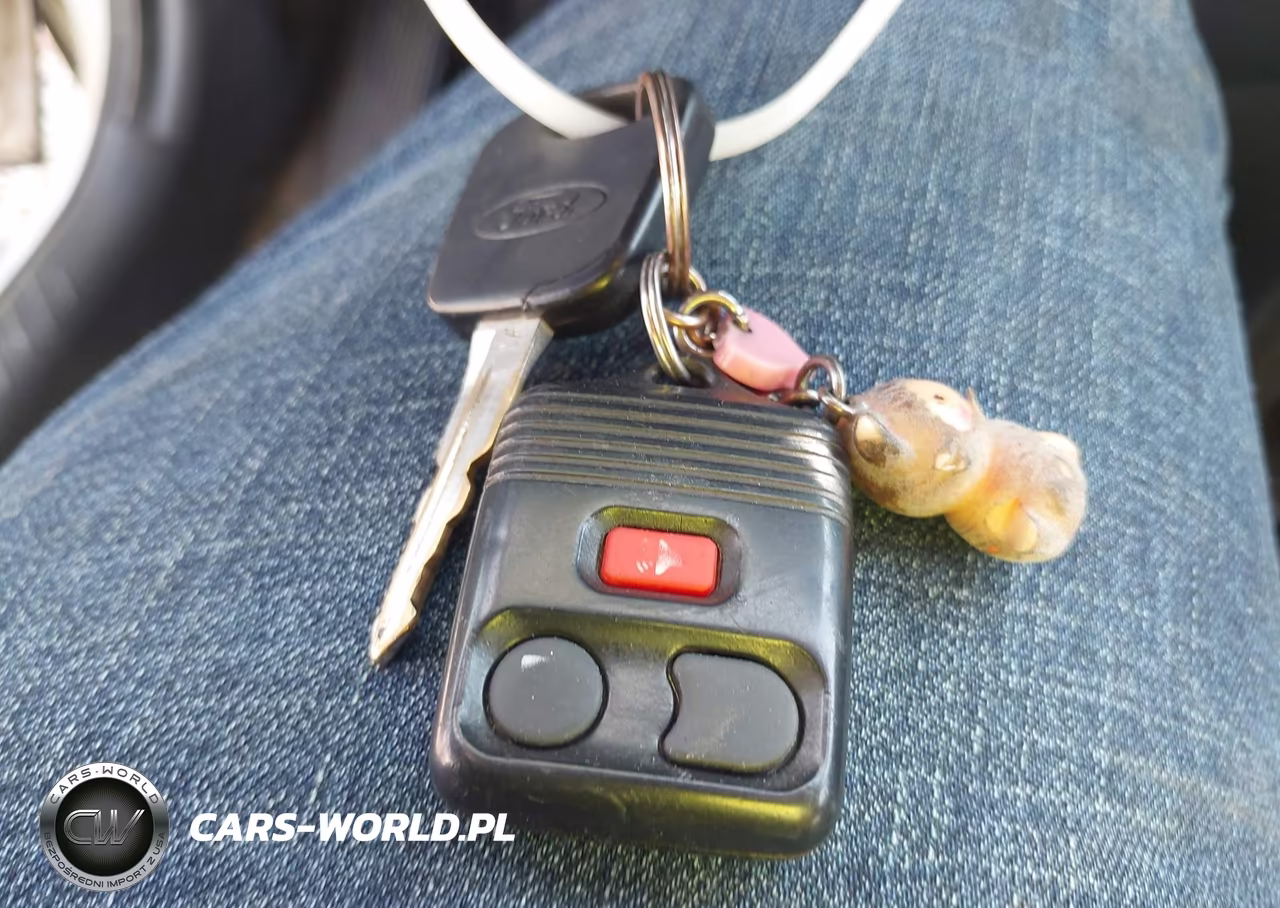 2003 Ford Escape Xlt VIN:1FMYU93173KD17858 - 11