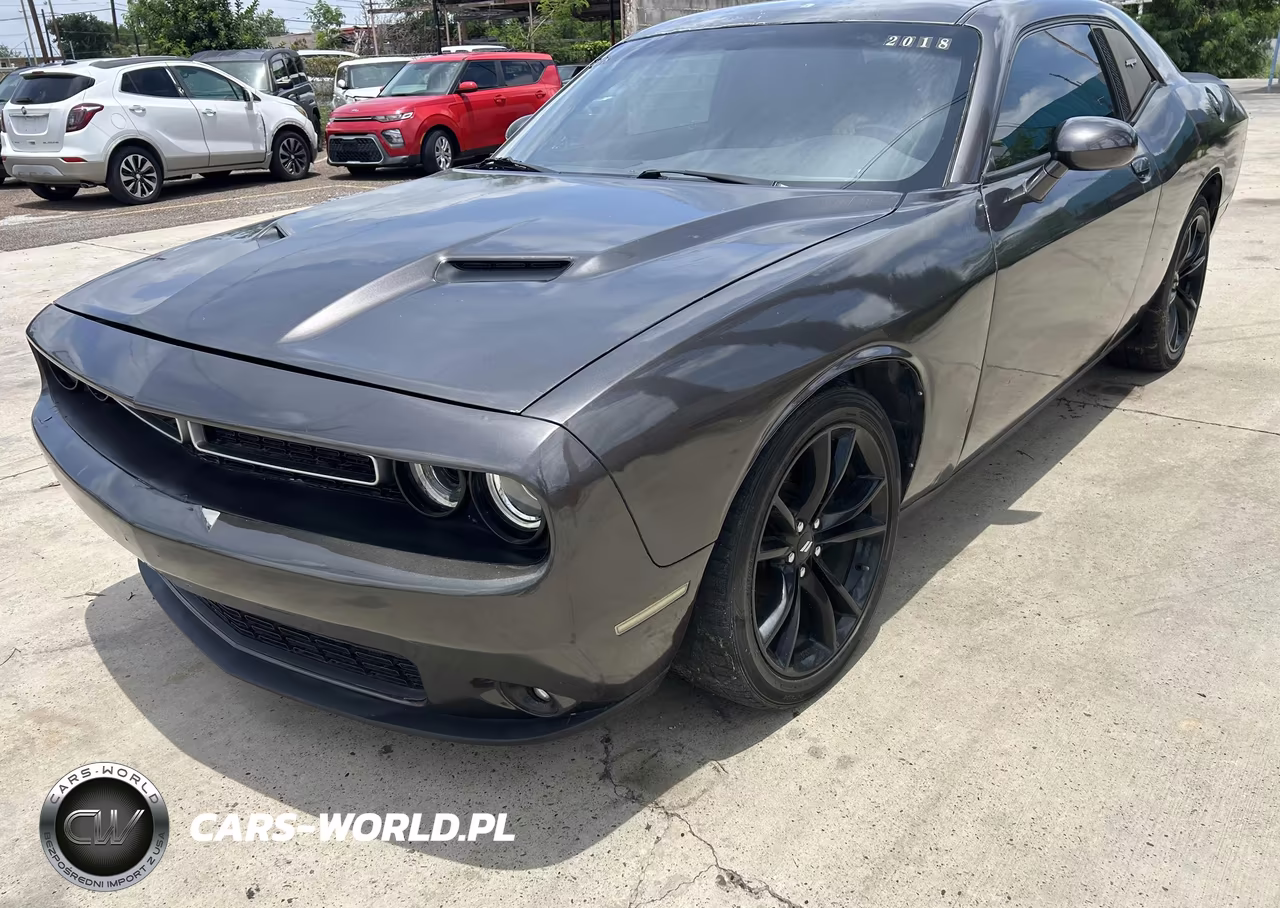 2018 Dodge Challenger Sxt Plus VIN:2C3CDZAG3JH199824 - 2