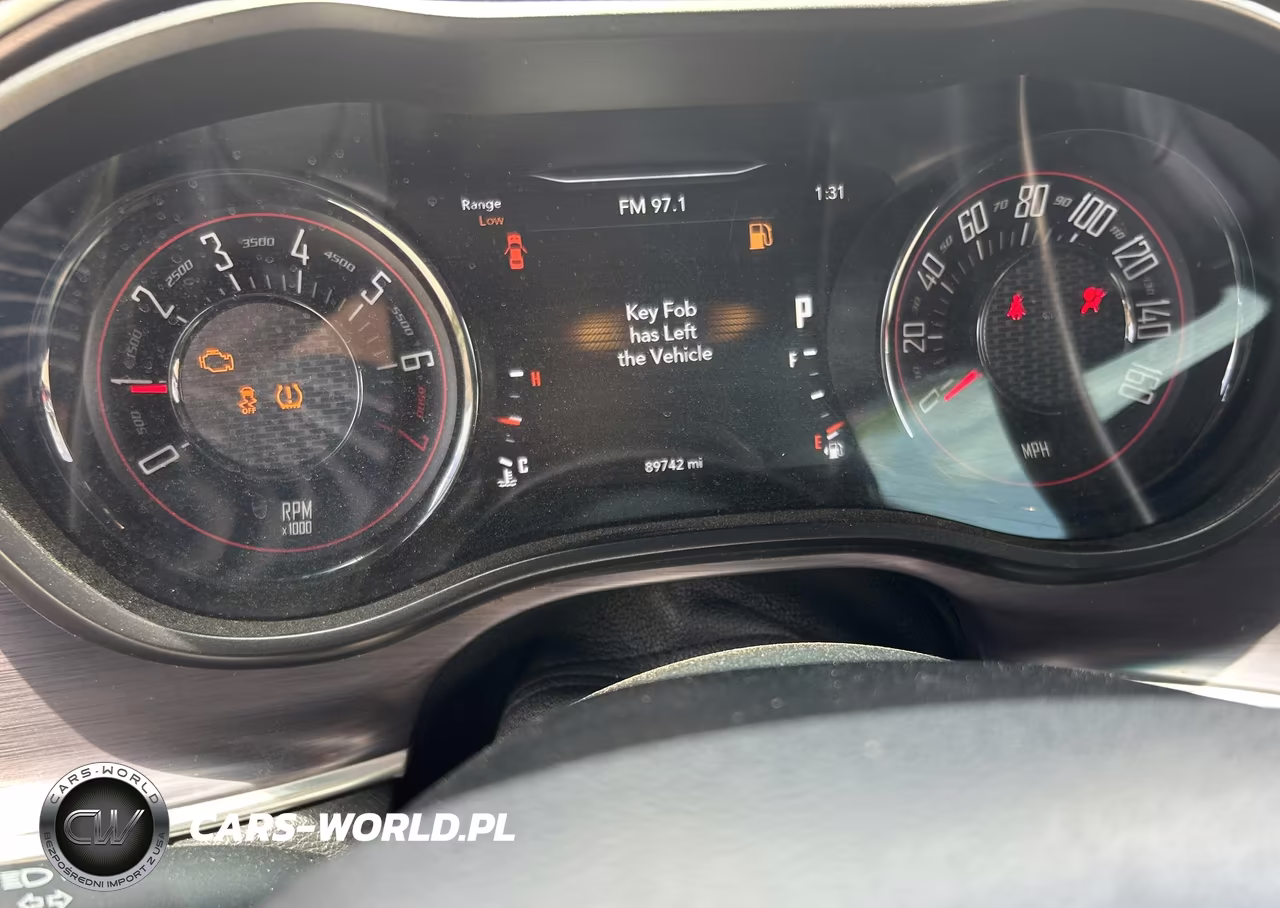 2018 Dodge Challenger Sxt Plus VIN:2C3CDZAG3JH199824 - 7