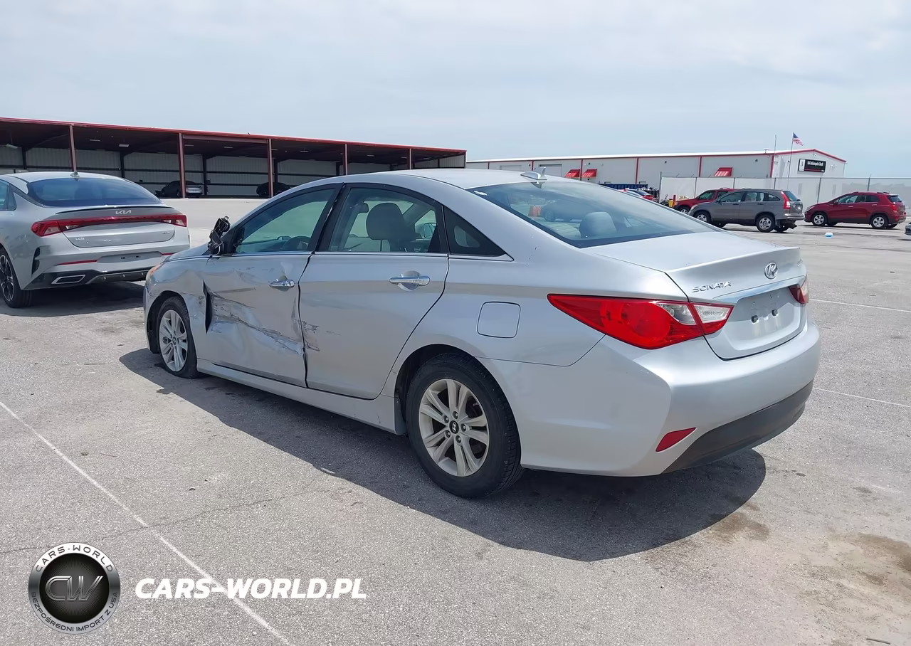 2014 Hyundai Sonata Gls VIN:5NPEB4AC0EH884323 - 3