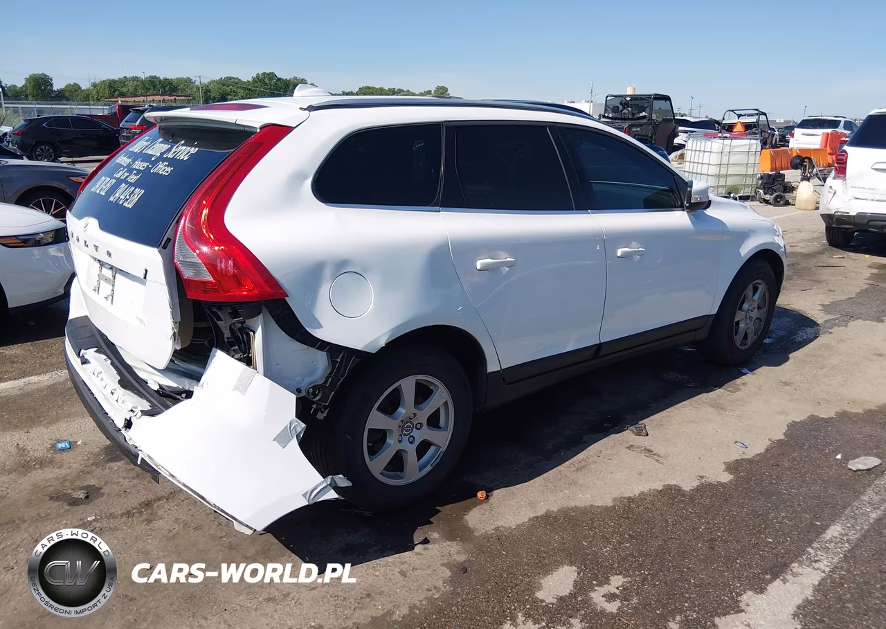 2012 Volvo Xc60 3.2-3.2 Platinum-3.2 Premier-3.2L Premier Plus VIN:YV4952DL4C2335227 - 4